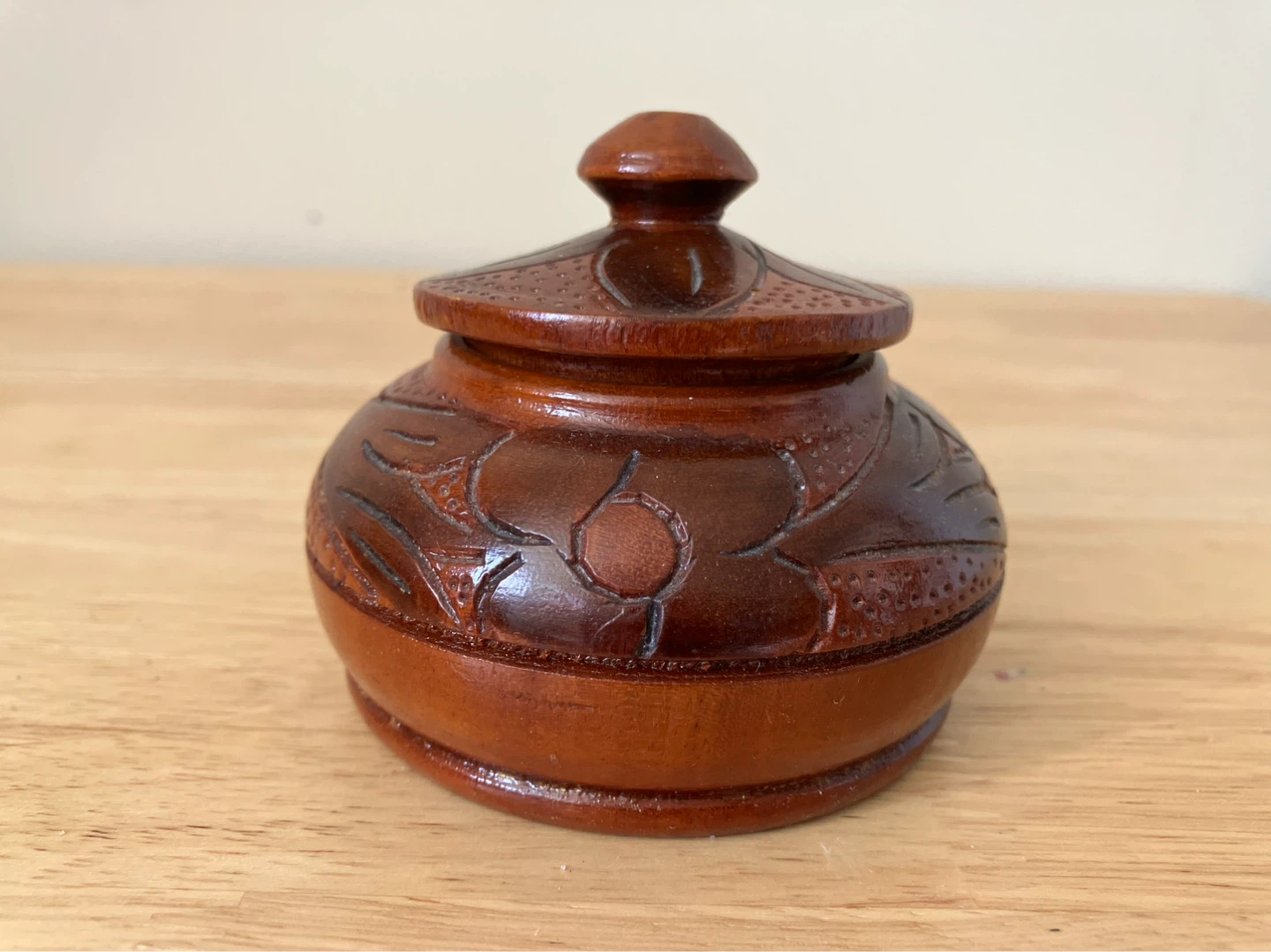 Wooden Carved Lidded Trinket Box-Small
