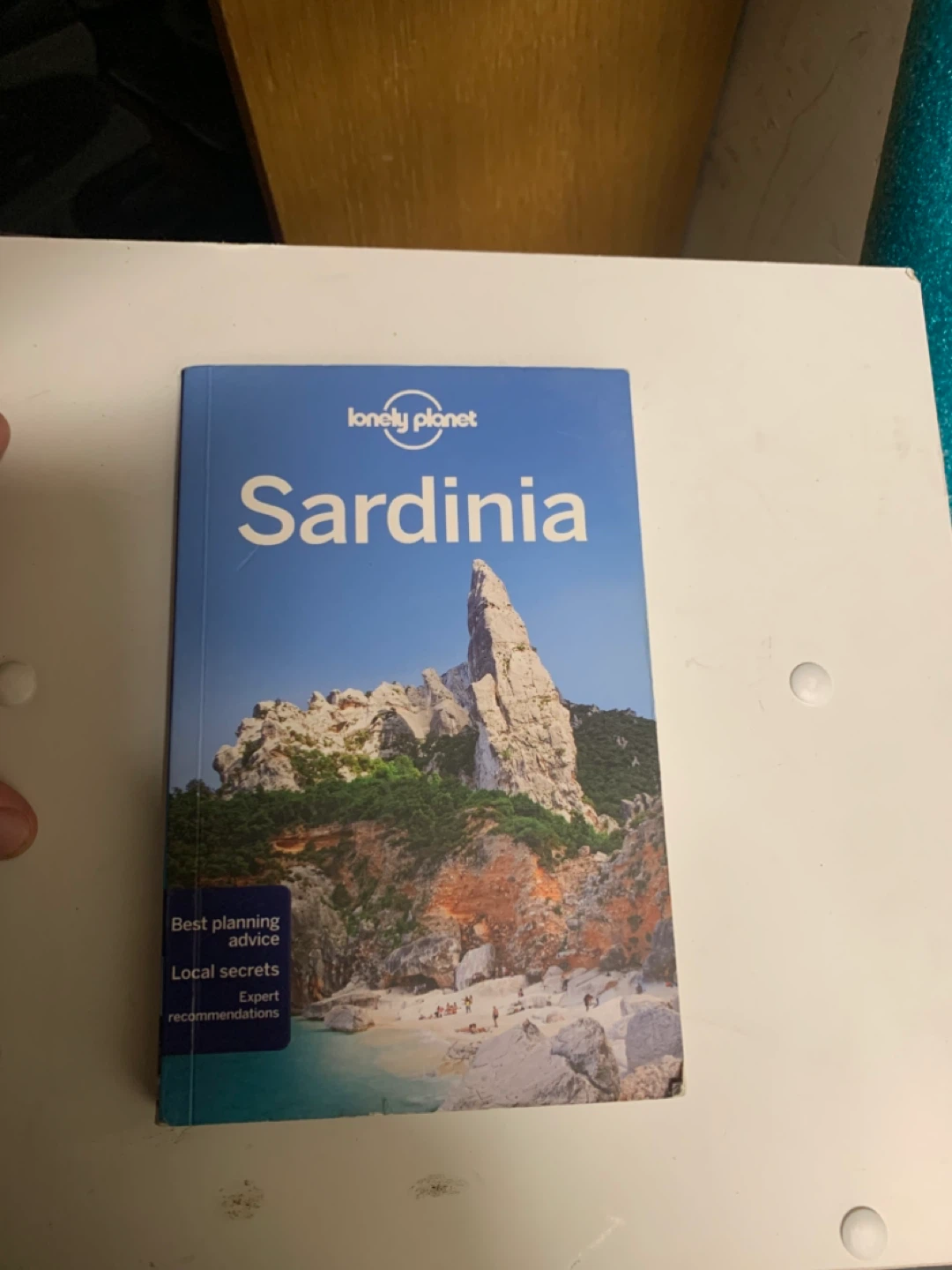 Lonely Planet Sardinia Travel Guidebook