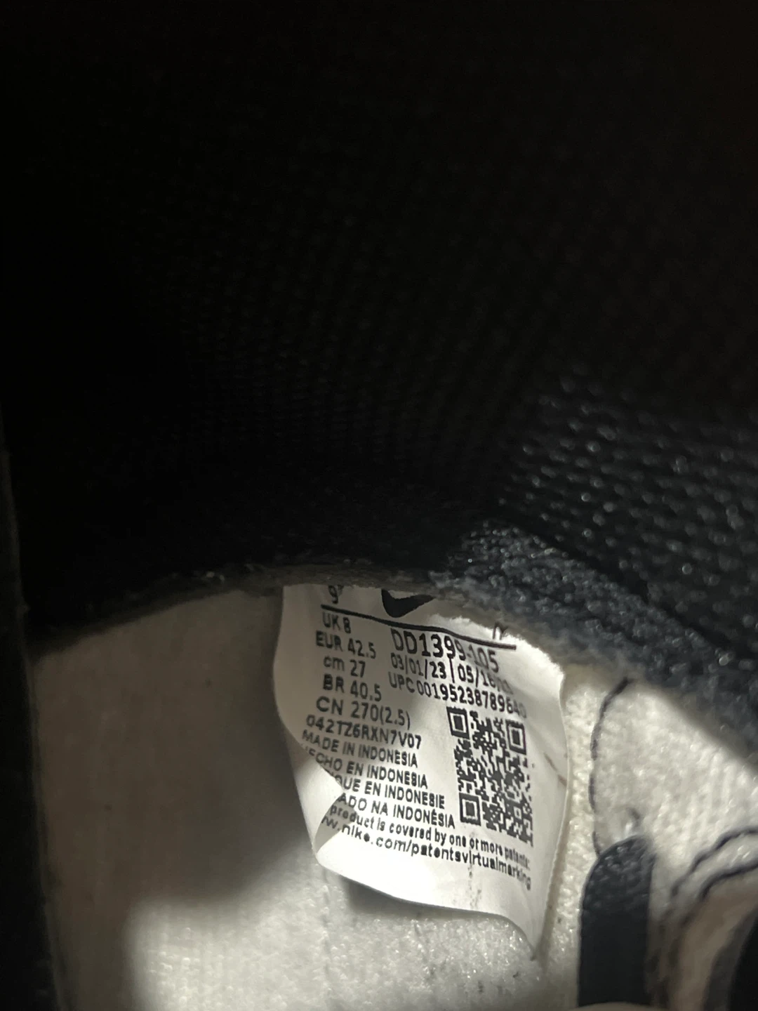 Nike Dunk High Top Sneakers - photo 3