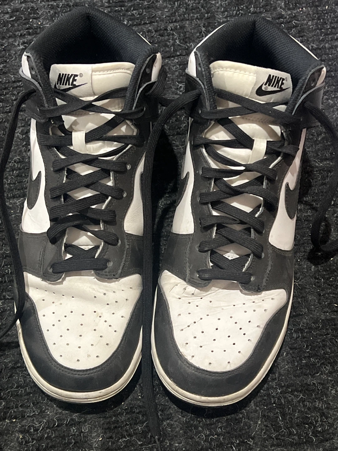 Nike Dunk High Top Sneakers