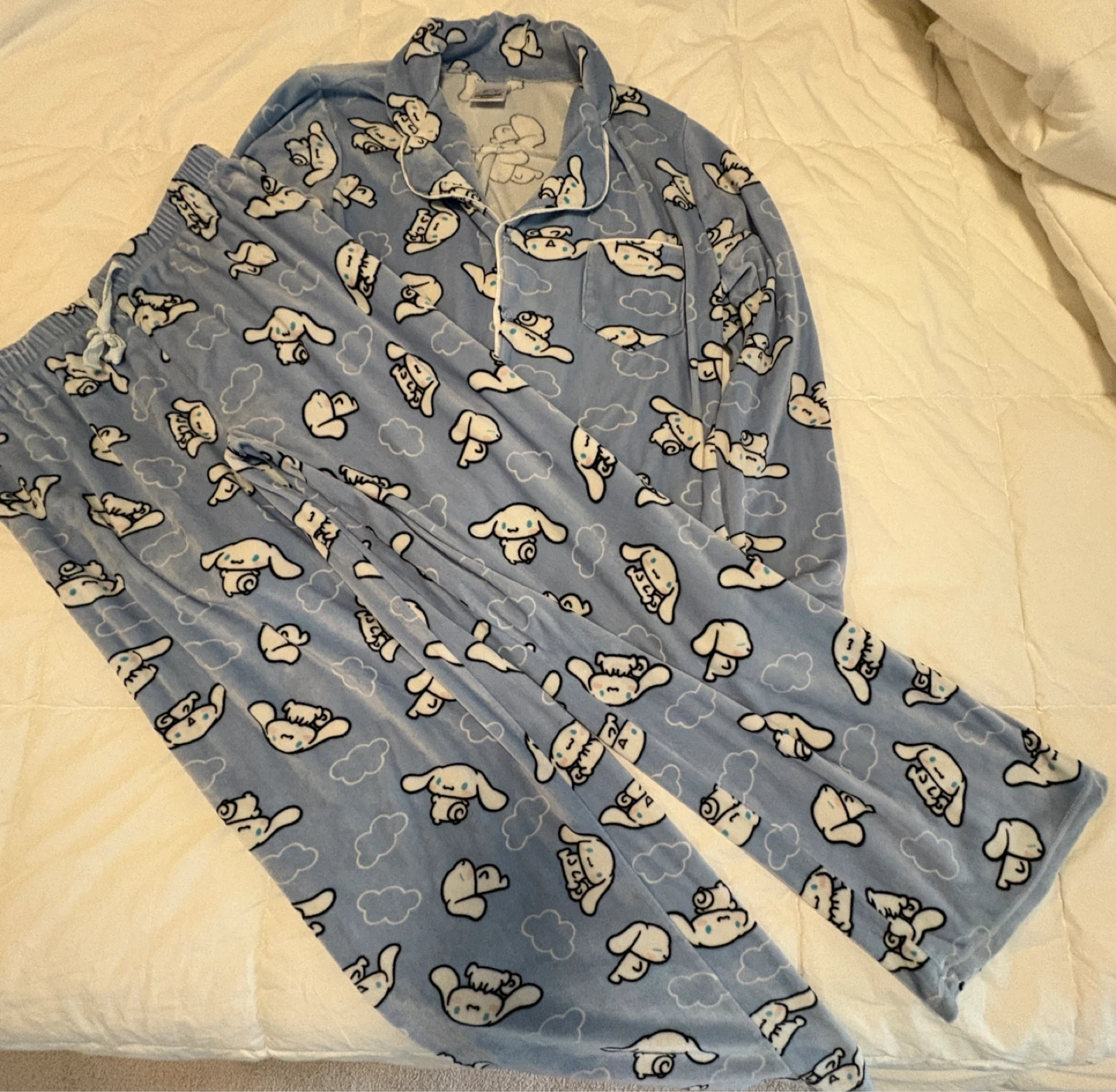 Large sized Sanrio Cinnamoroll Pajama Set - photo 2