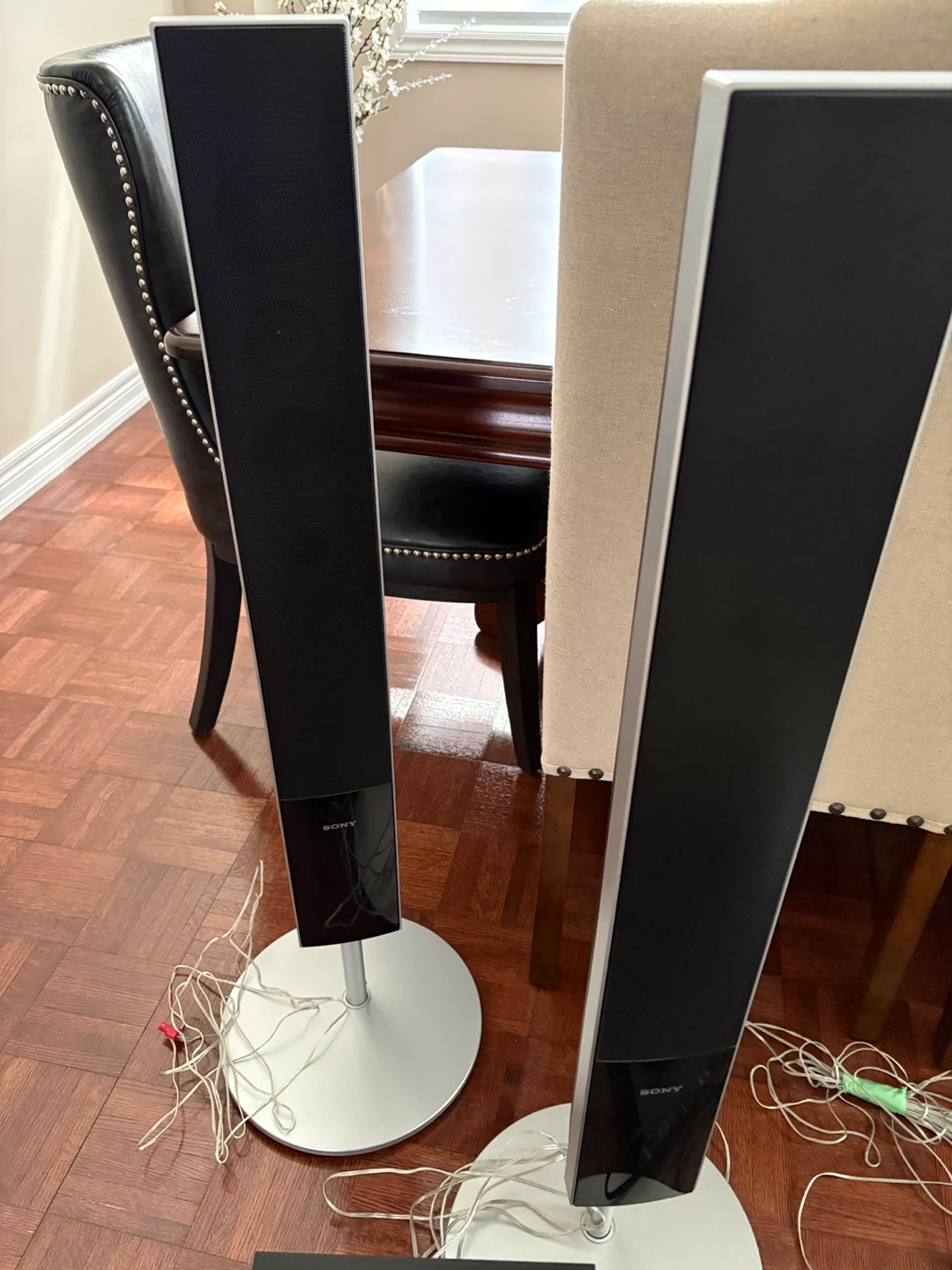 Sony DAV-HDX900W 5.1 Surround Sound  speakers - photo 4
