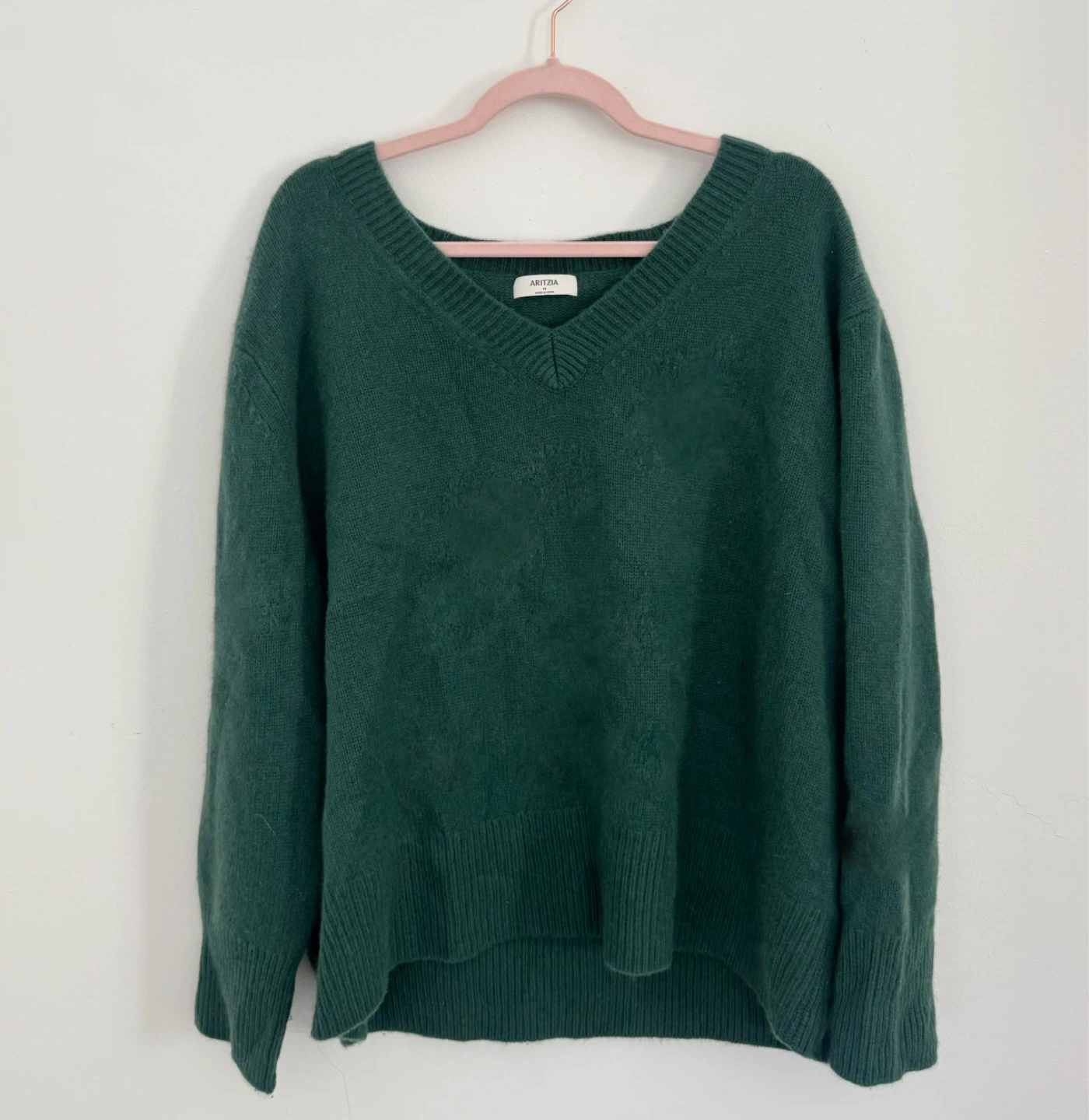NEW ARITZIA Green V-Neck Sweater original $250 -> $50 - photo 2