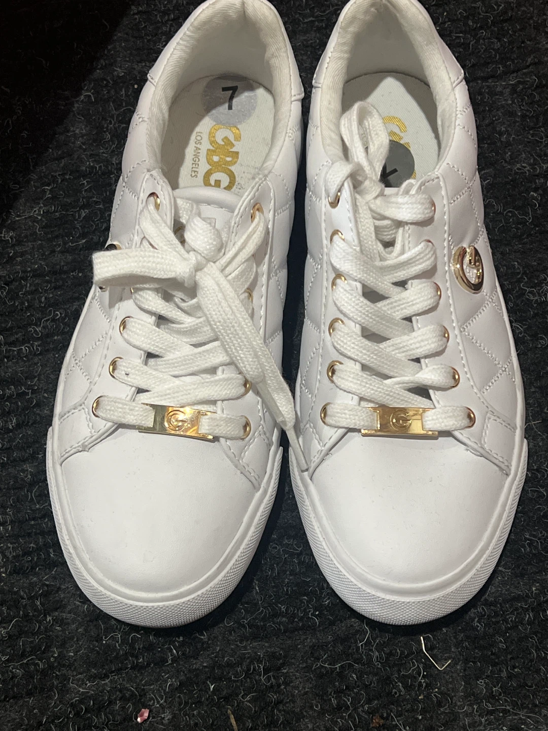 GBG Los Angeles Women's White Quilted Sneakers Size 7 - photo 2