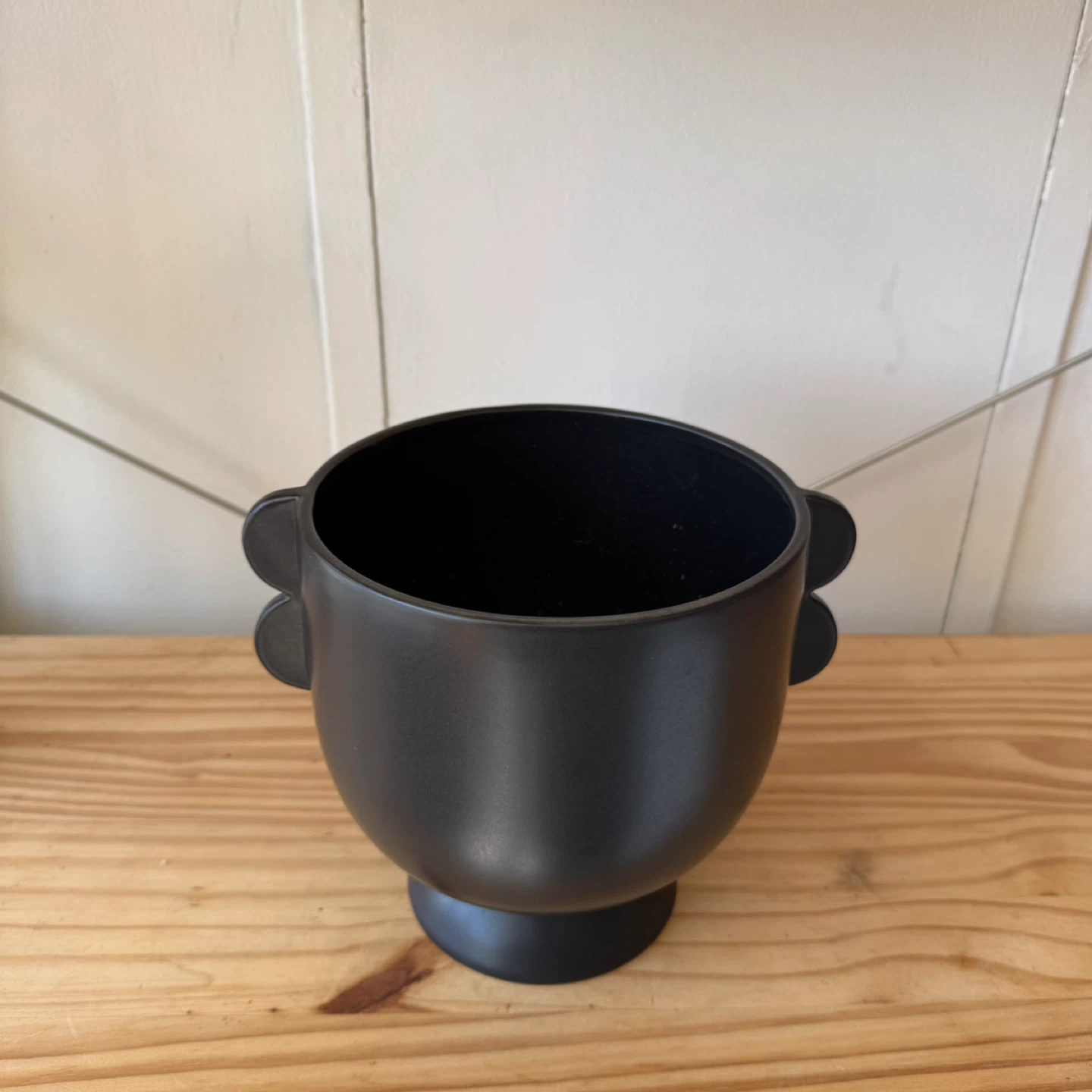Black Planter Pot - photo 2