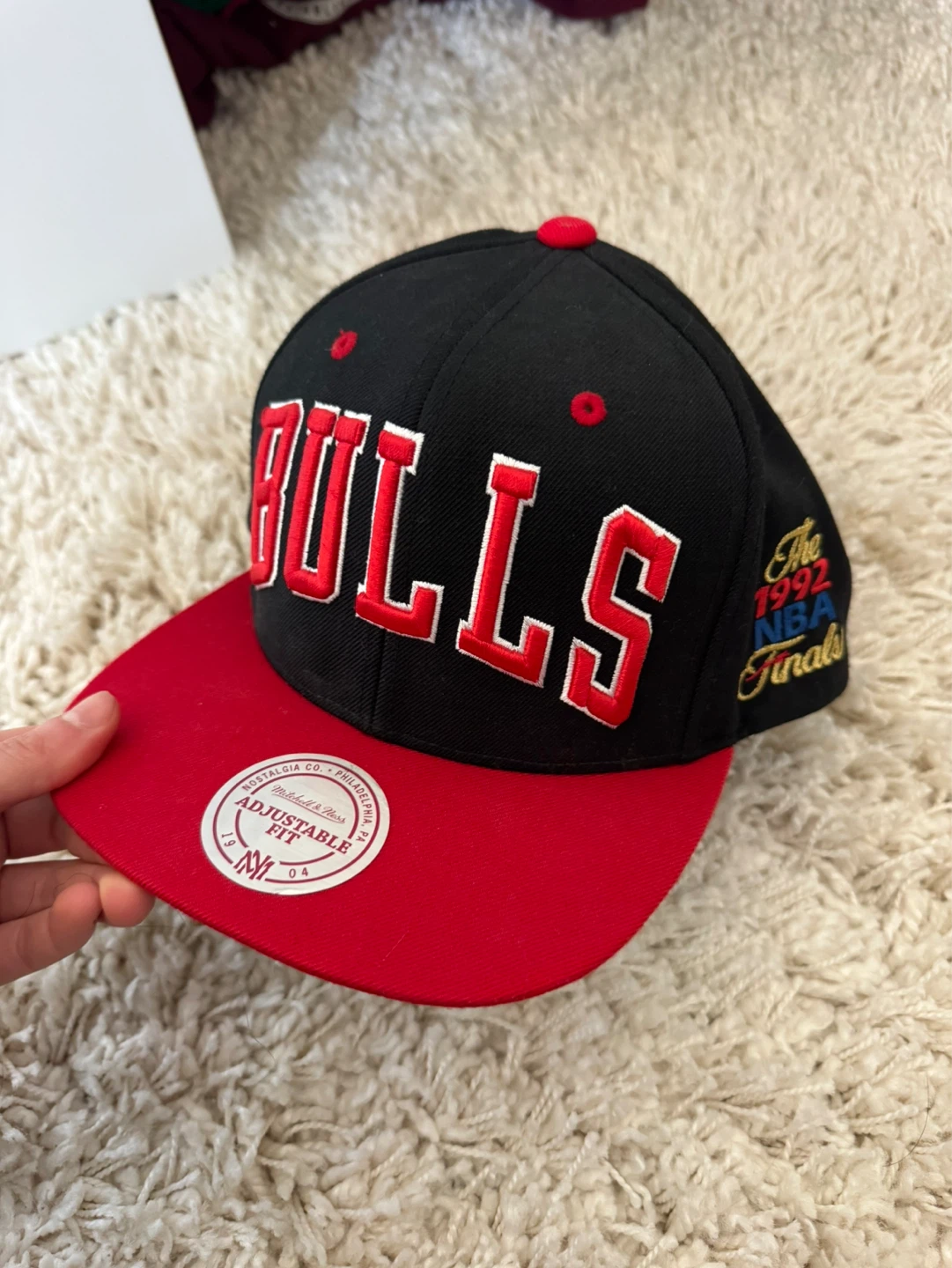 Mitchell & Ness Chicago Bulls 1992 NBA Finals Snapback Hat - photo 2