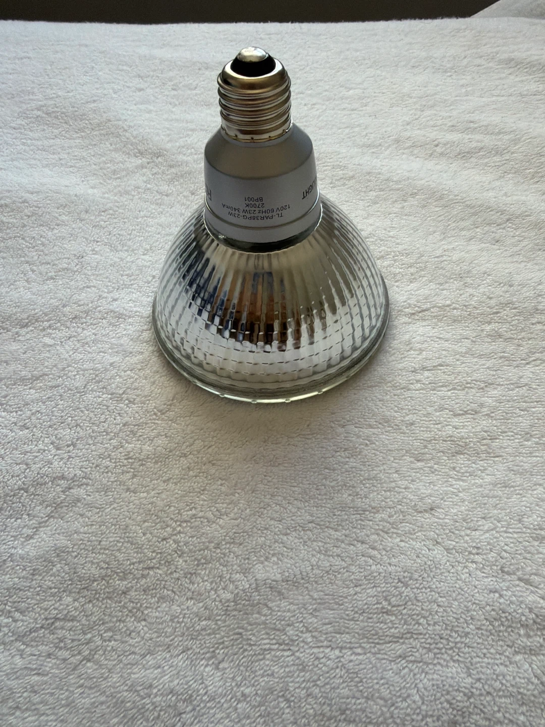 TuroLight PAR38-P Long Life Light Bulb