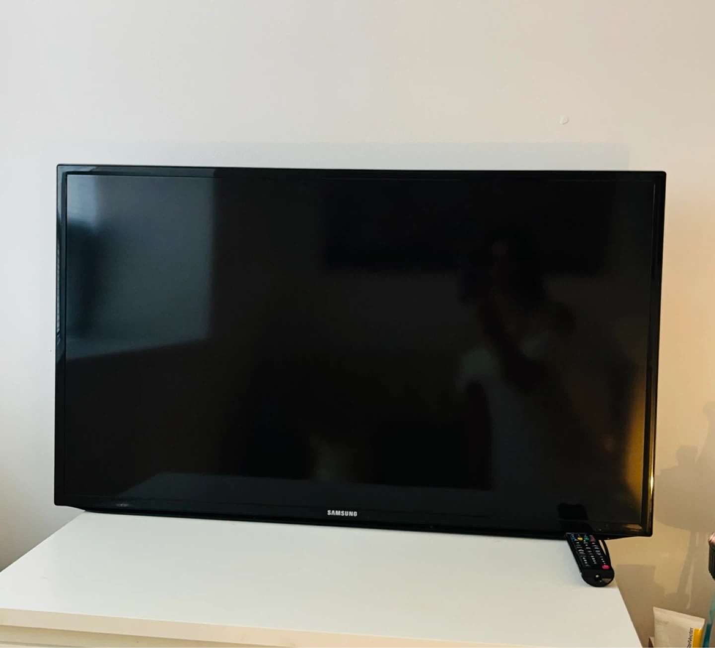 Samsung Flat Screen TV