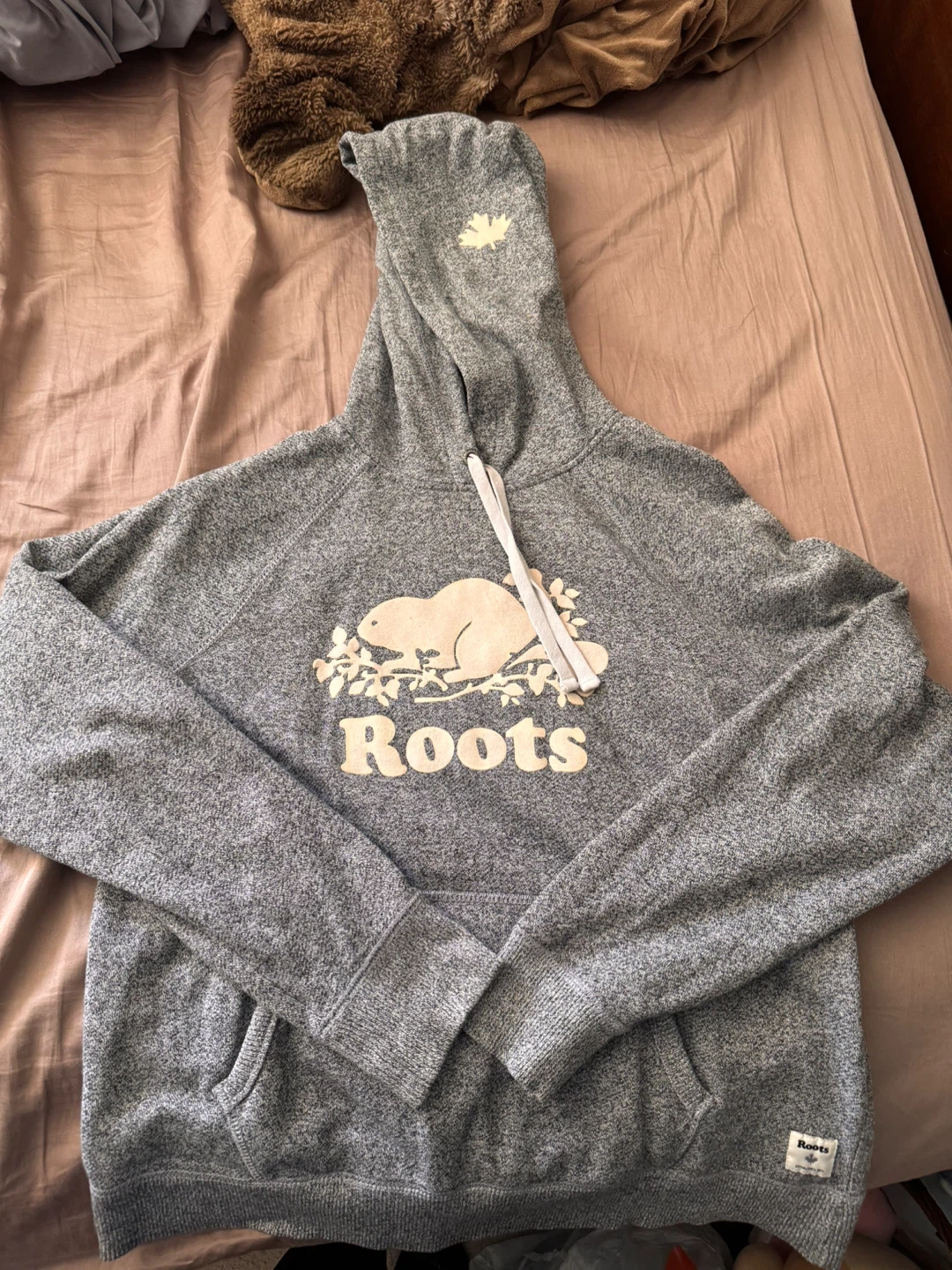 Roots Grey Hoodie - Size L/G - photo 2