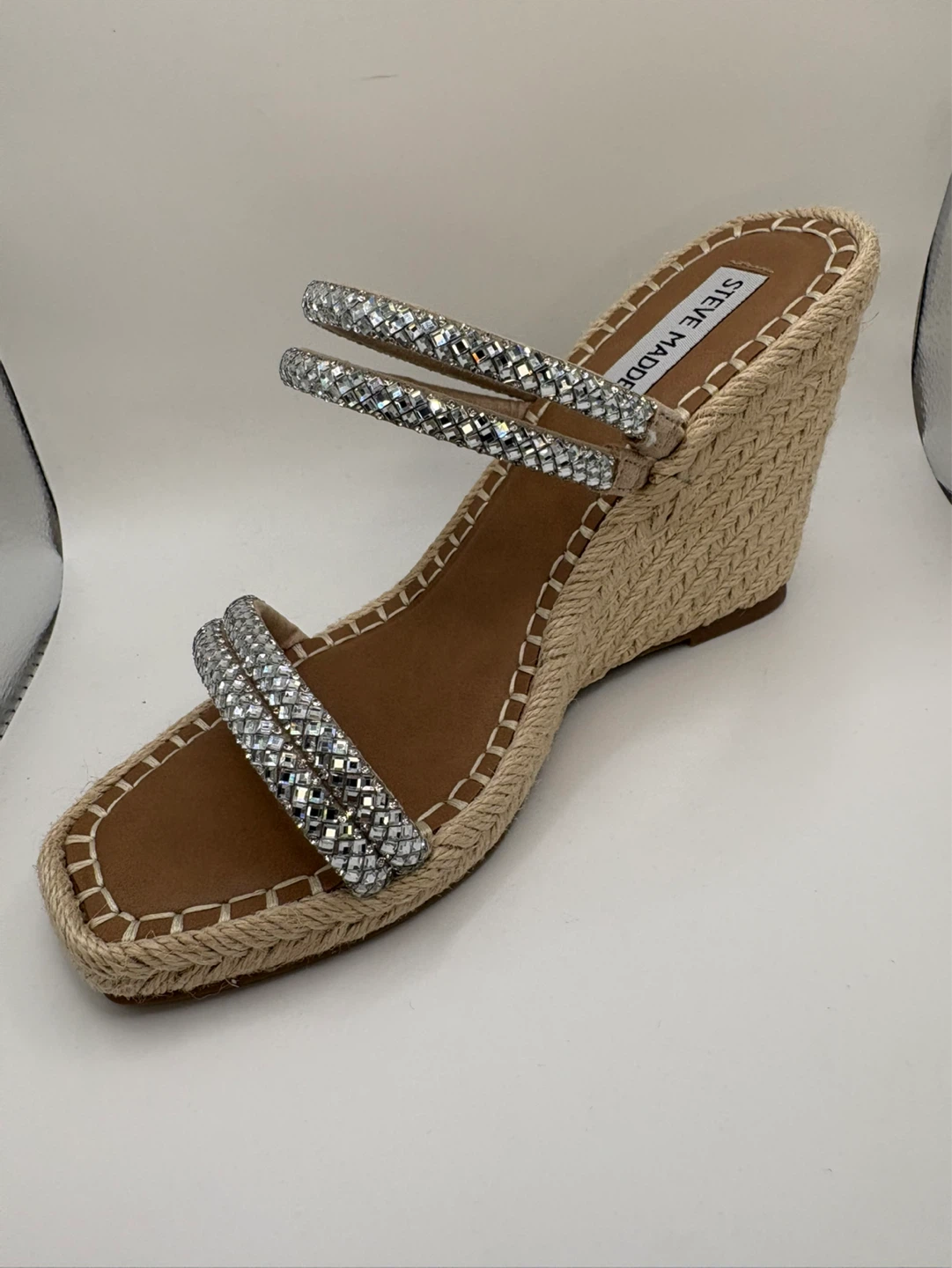 Size 7.5 - NEW! Steve Madden Wedge Sandals Embellished Straps - photo 5