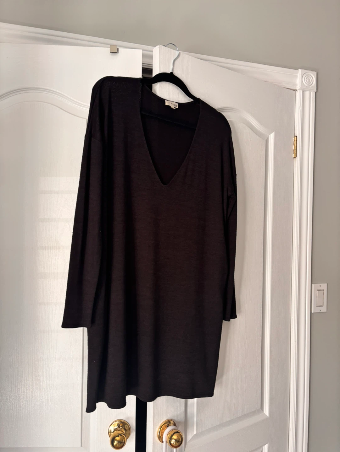 Wilfred black v-neck tunic dress - photo 2