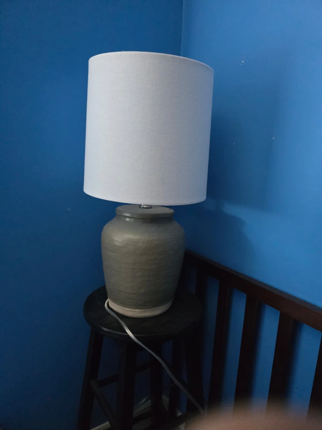 Modern Ceramic Table Lamp –  New in box - photo 2