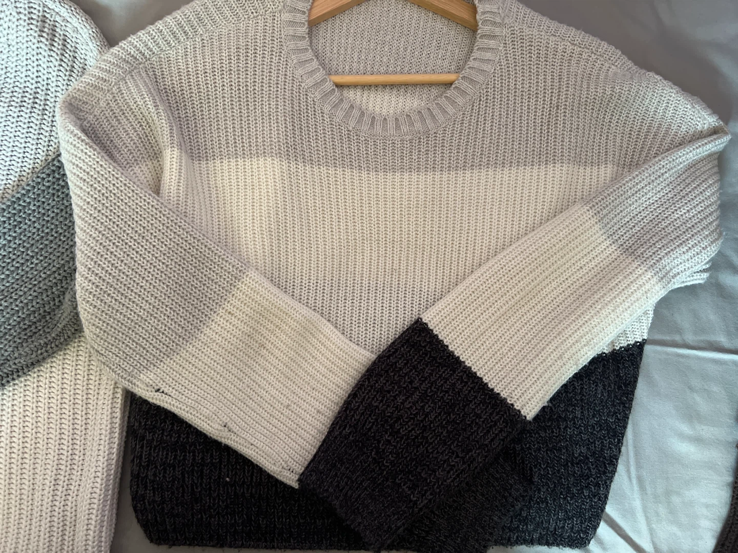 Hollister Sweaters L / Street Wear Society XL - Set of 2 - photo 3