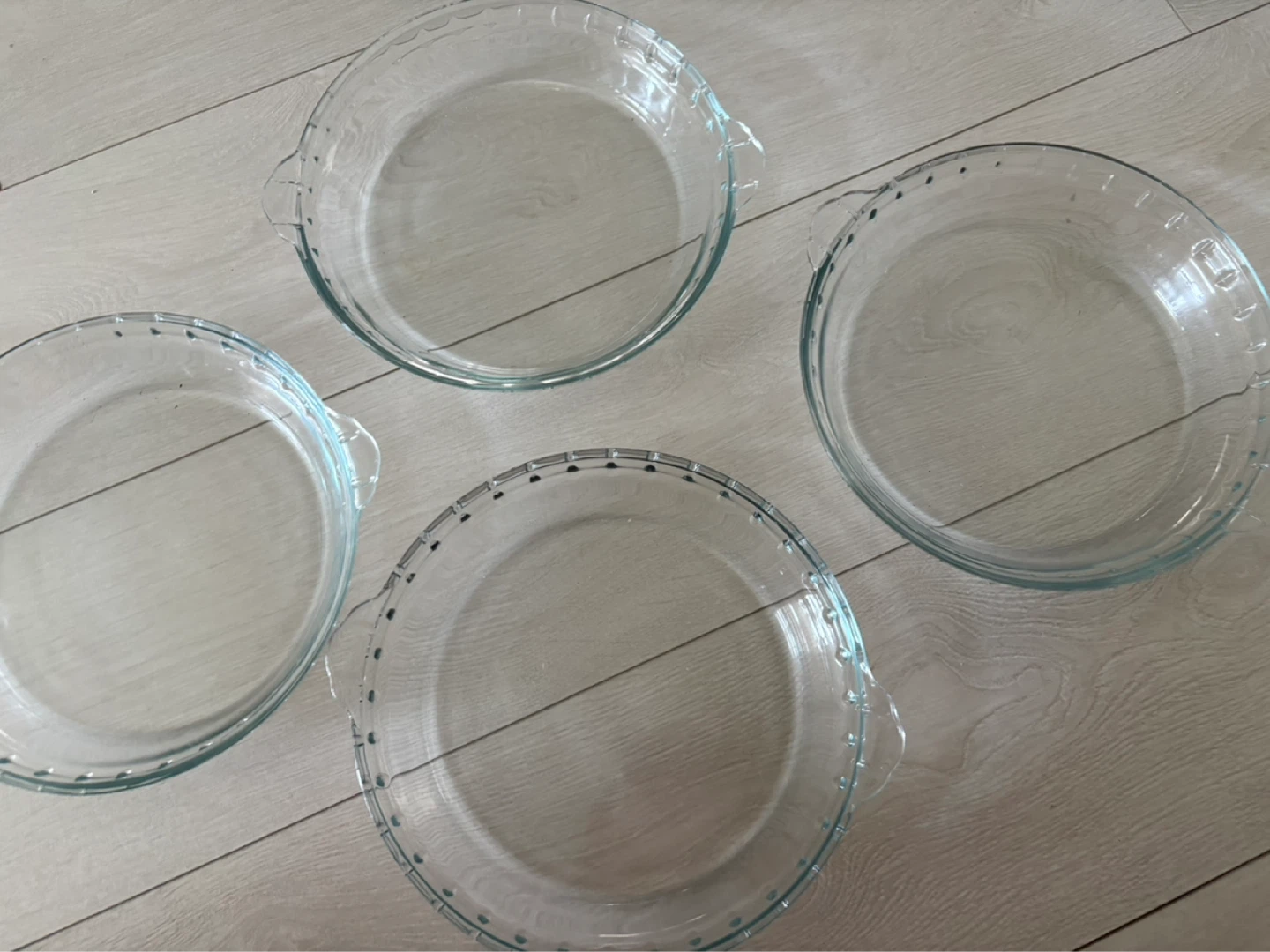Set of 4 Clear Glass Pie Plates