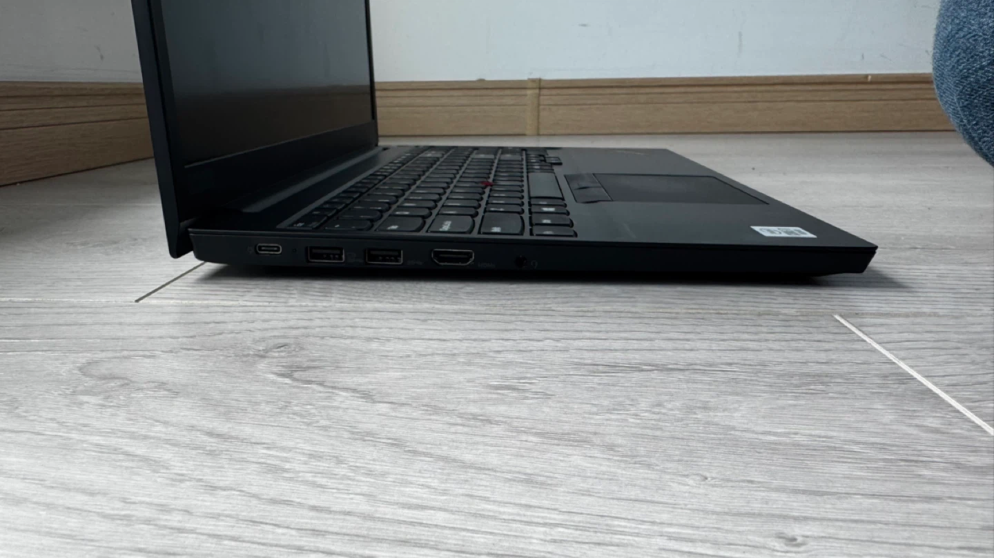 Lenovo ThinkPad E15 Laptop - photo 3