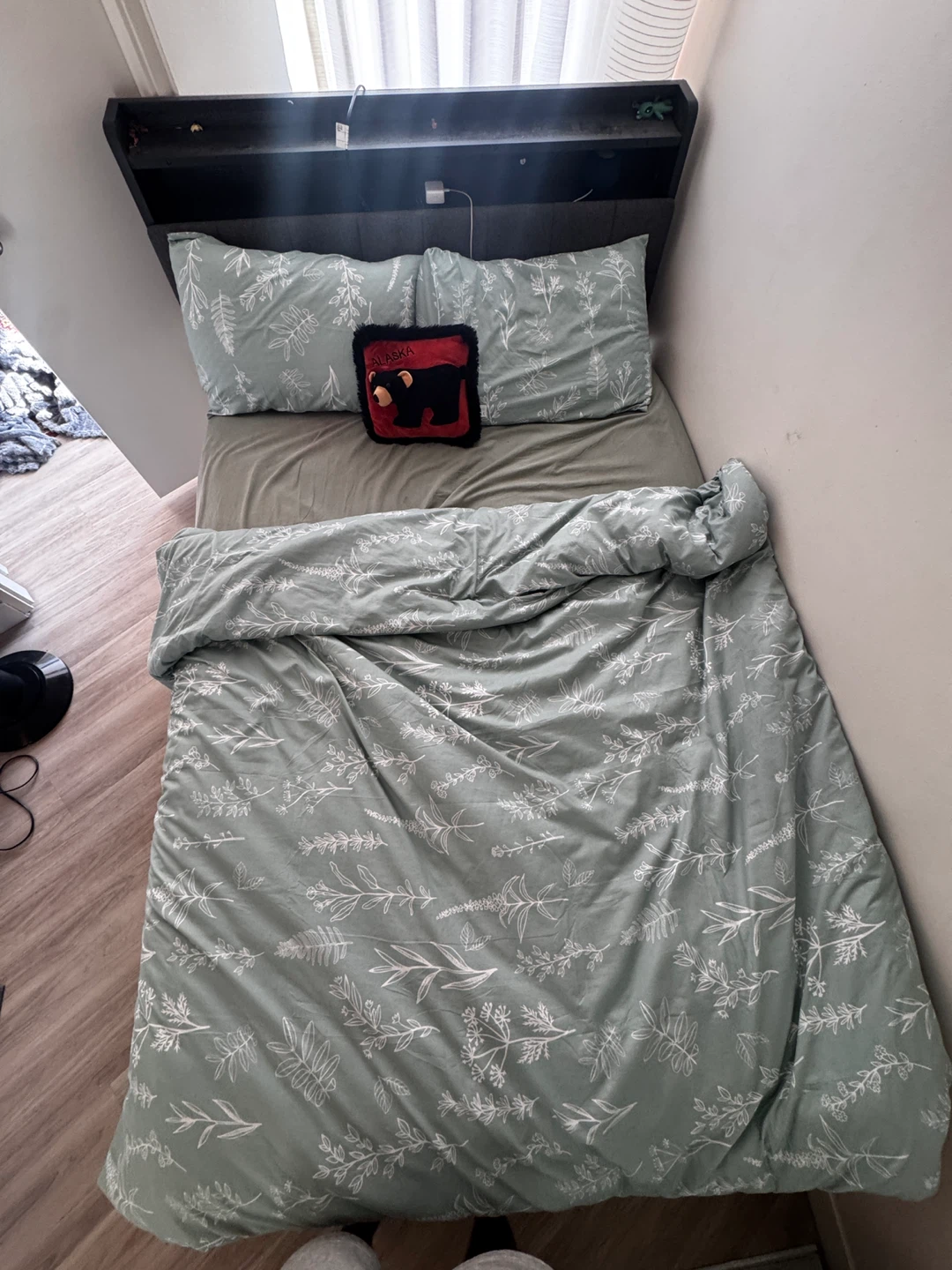 Full Bed Frame + 12” Mattress