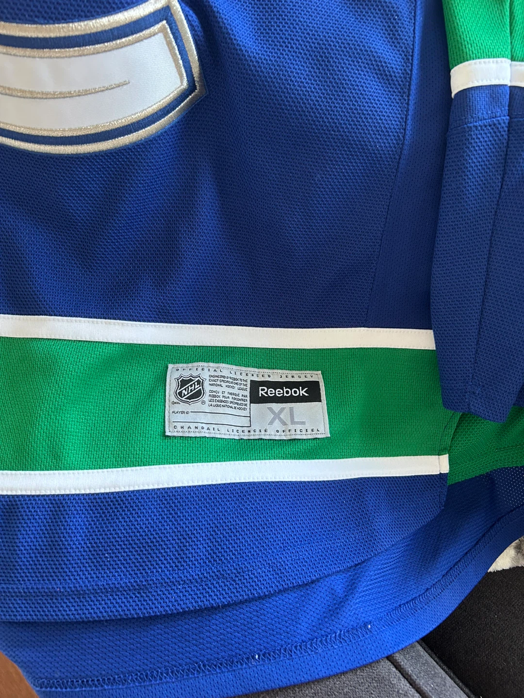 Canucks XL replica jersey: Kesler - photo 2