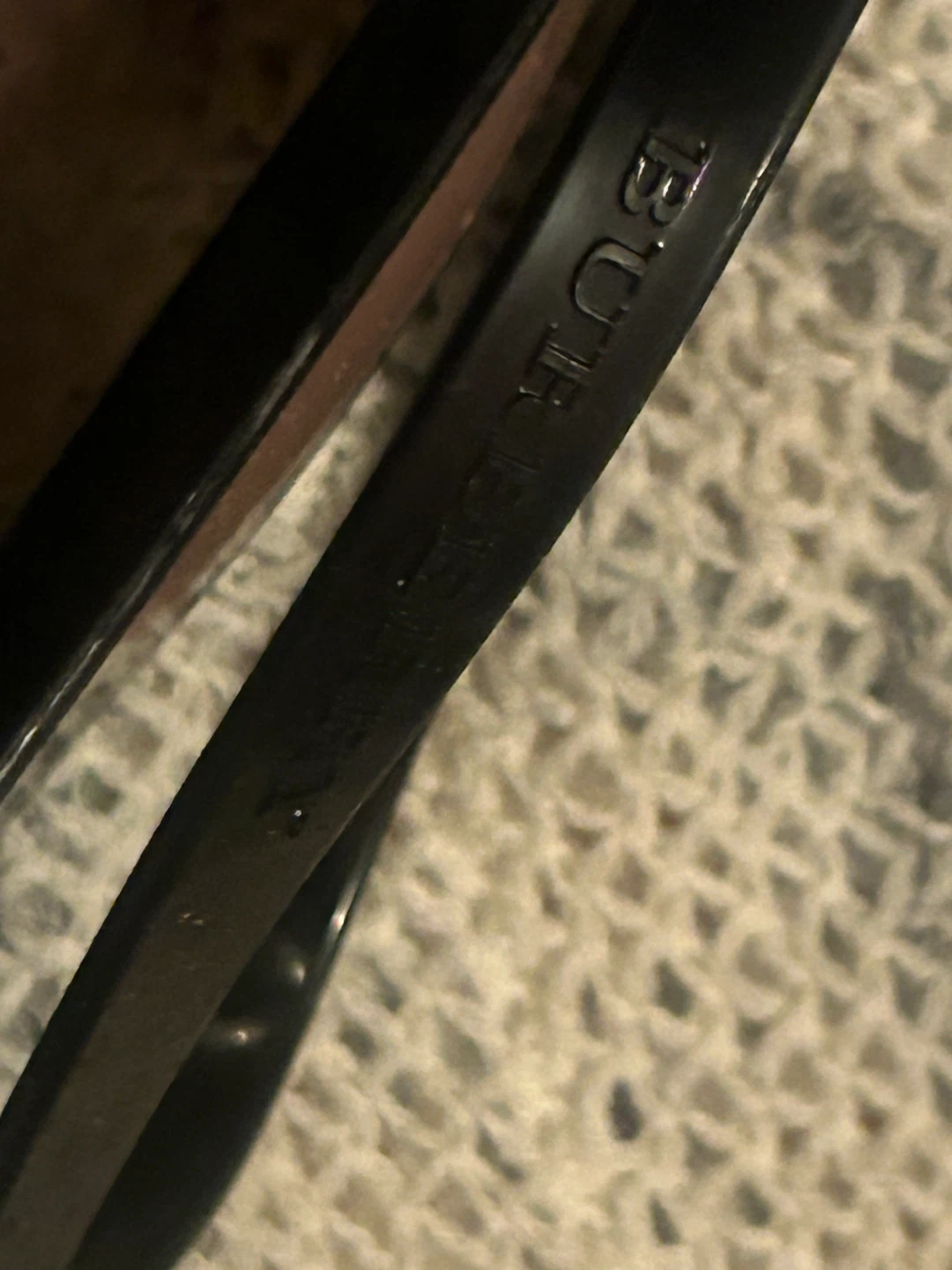 BURBERRY NOVA CHECK BLACK JELLY FLIP FLOPS - photo 3