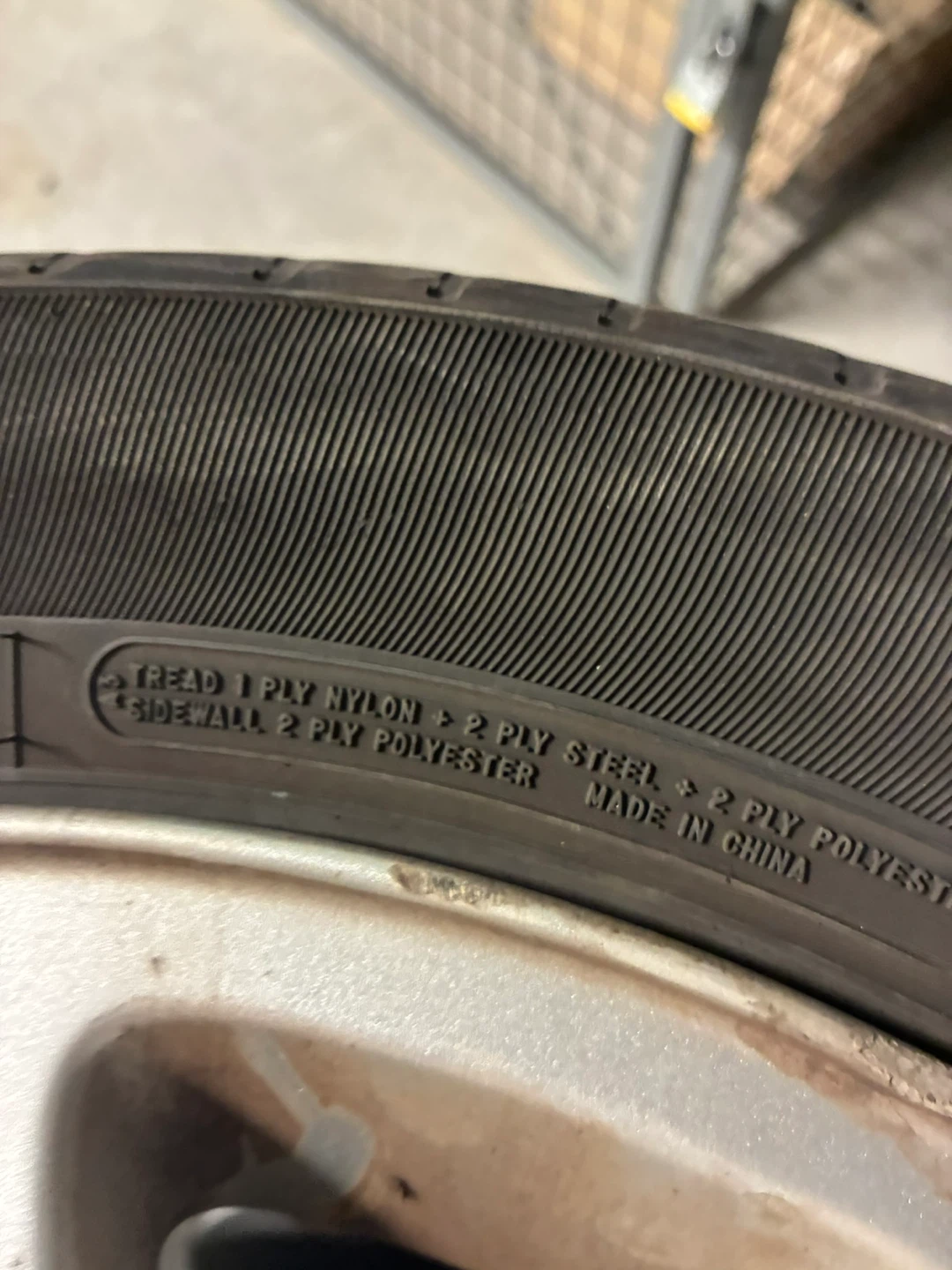 4x Winter Tires with Rims - 215/55R16 - photo 3