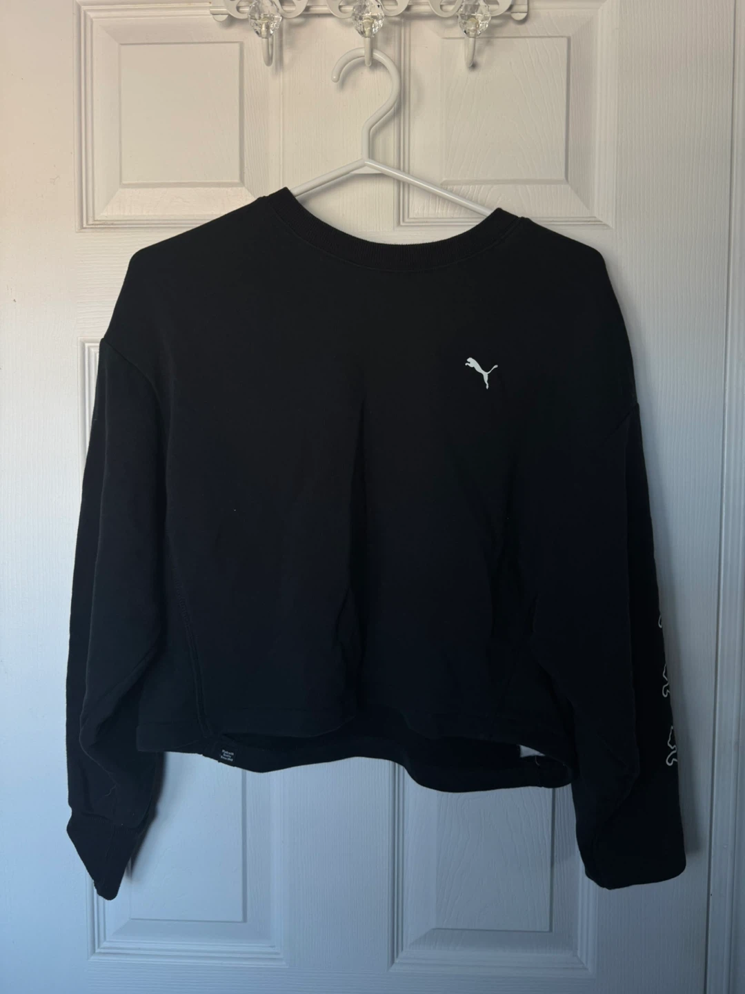 Black Cropped Sweaters - Size M