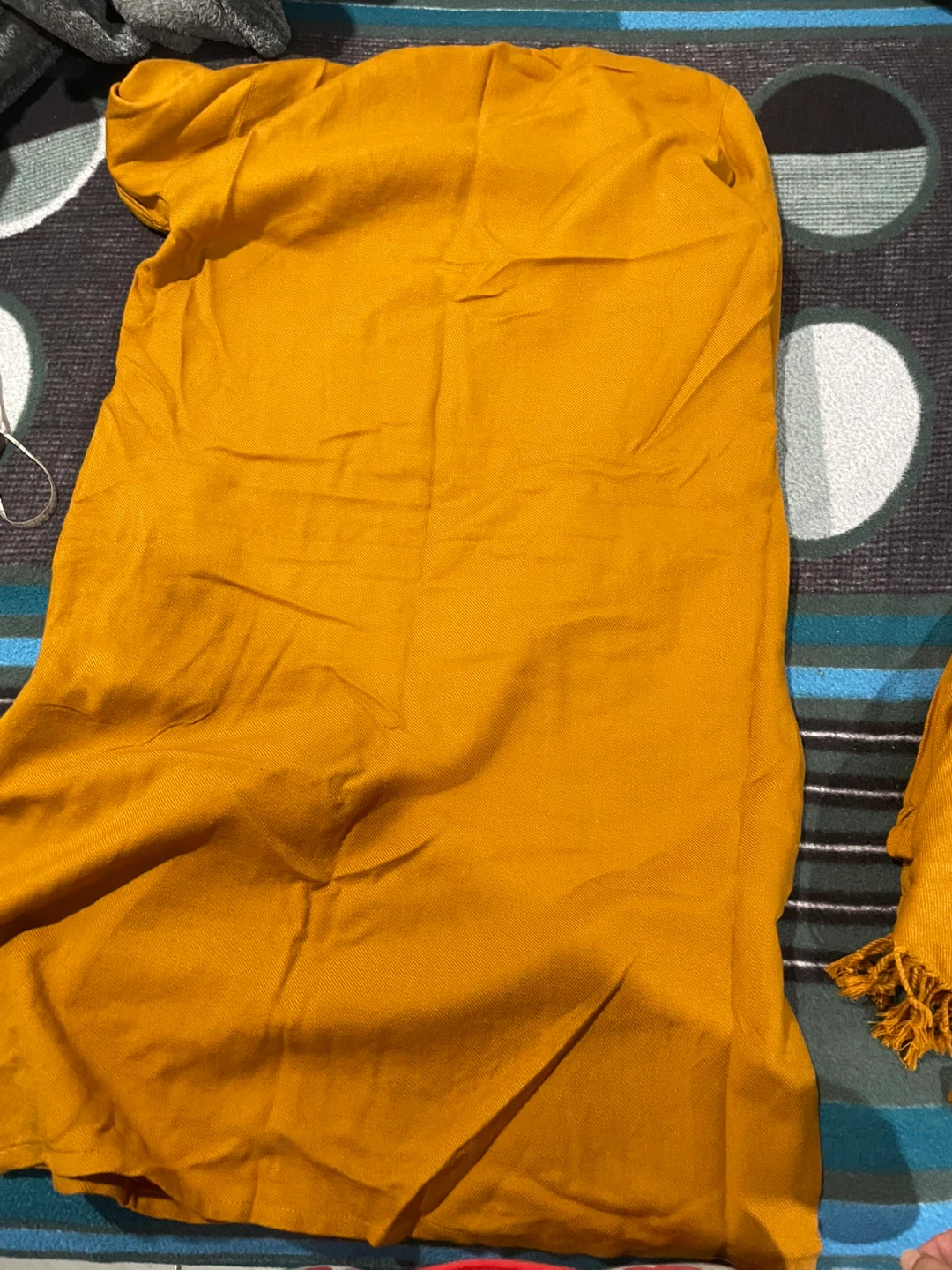 Mustard color Kashmiri style suit L size - photo 5