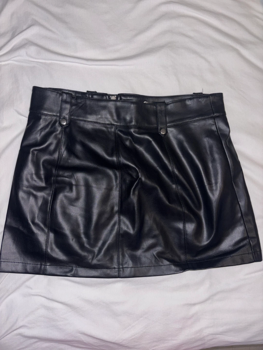 Black Faux Leather Mini Skirt - photo 2