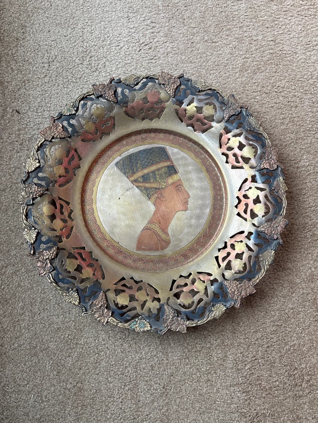 Tri-metal Nefertiti plate
