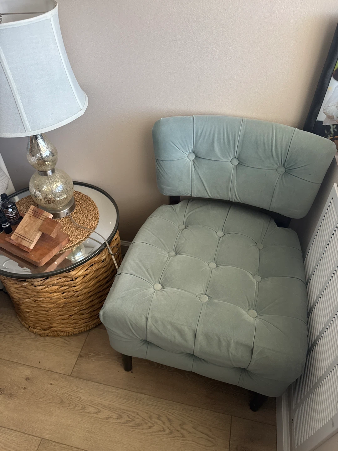 Tufted Accent Chair $50/ Set is Free
