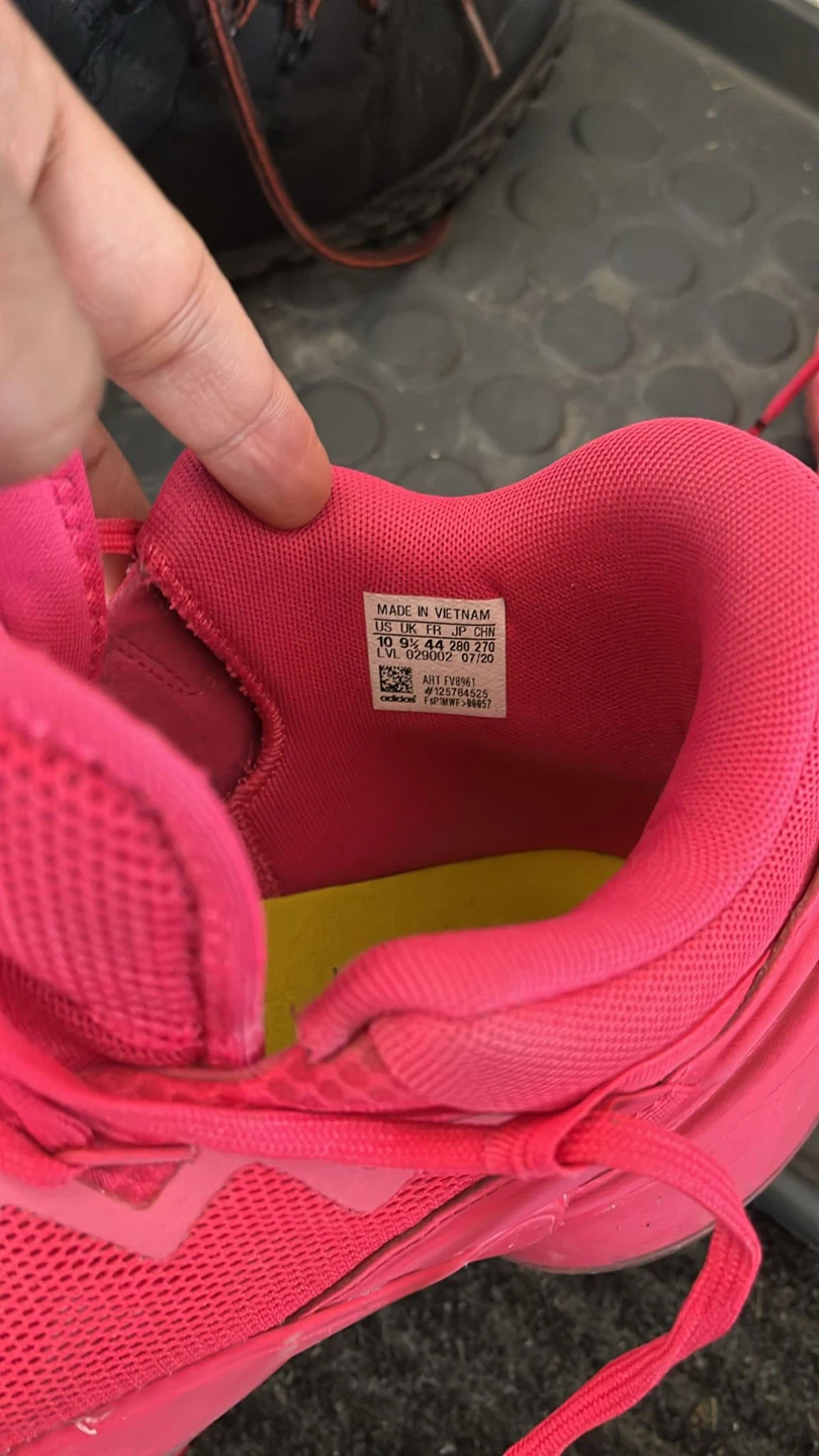 Adidas Shoes - photo 4