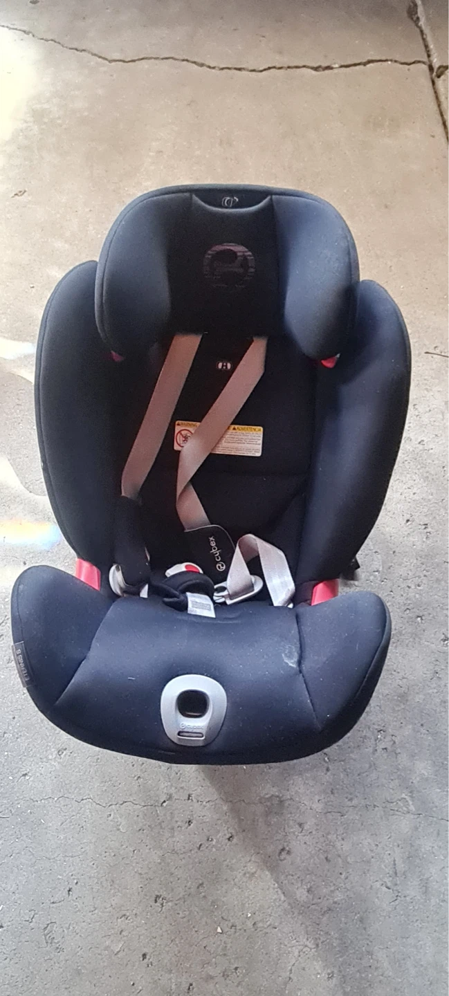 Cybex Car Seat - photo 3