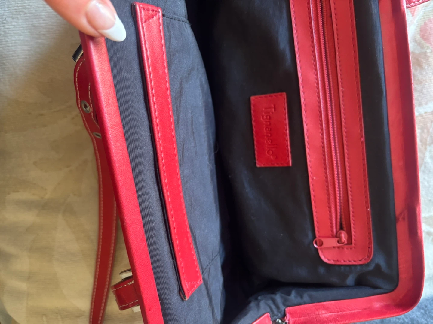 Tignanello Red Leather Shoulder Bag - photo 3