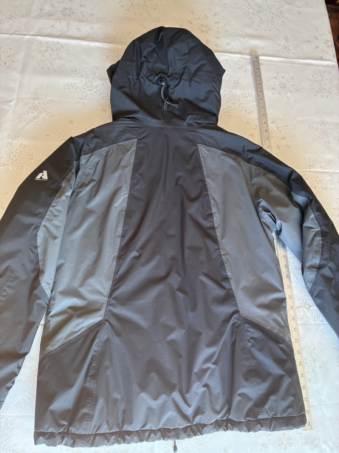 Eddie Bauer Women's XL First Ascent Jacket - photo 3