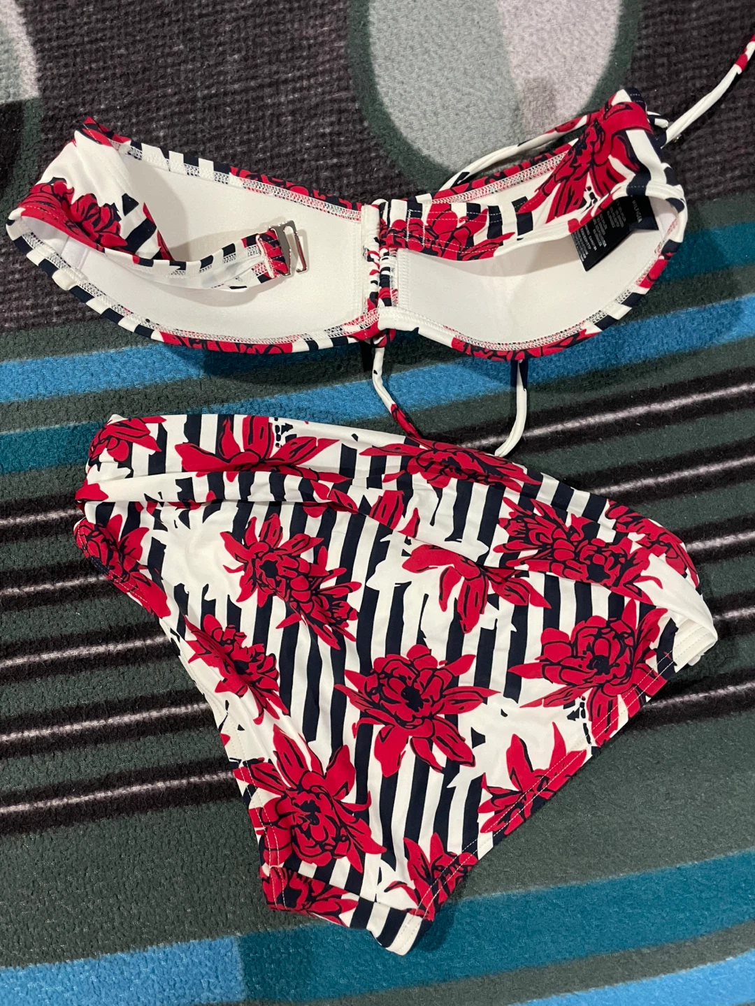 Tommy Hilfiger Bikini Set - Red, White, and Blue Floral Stripe - photo 2