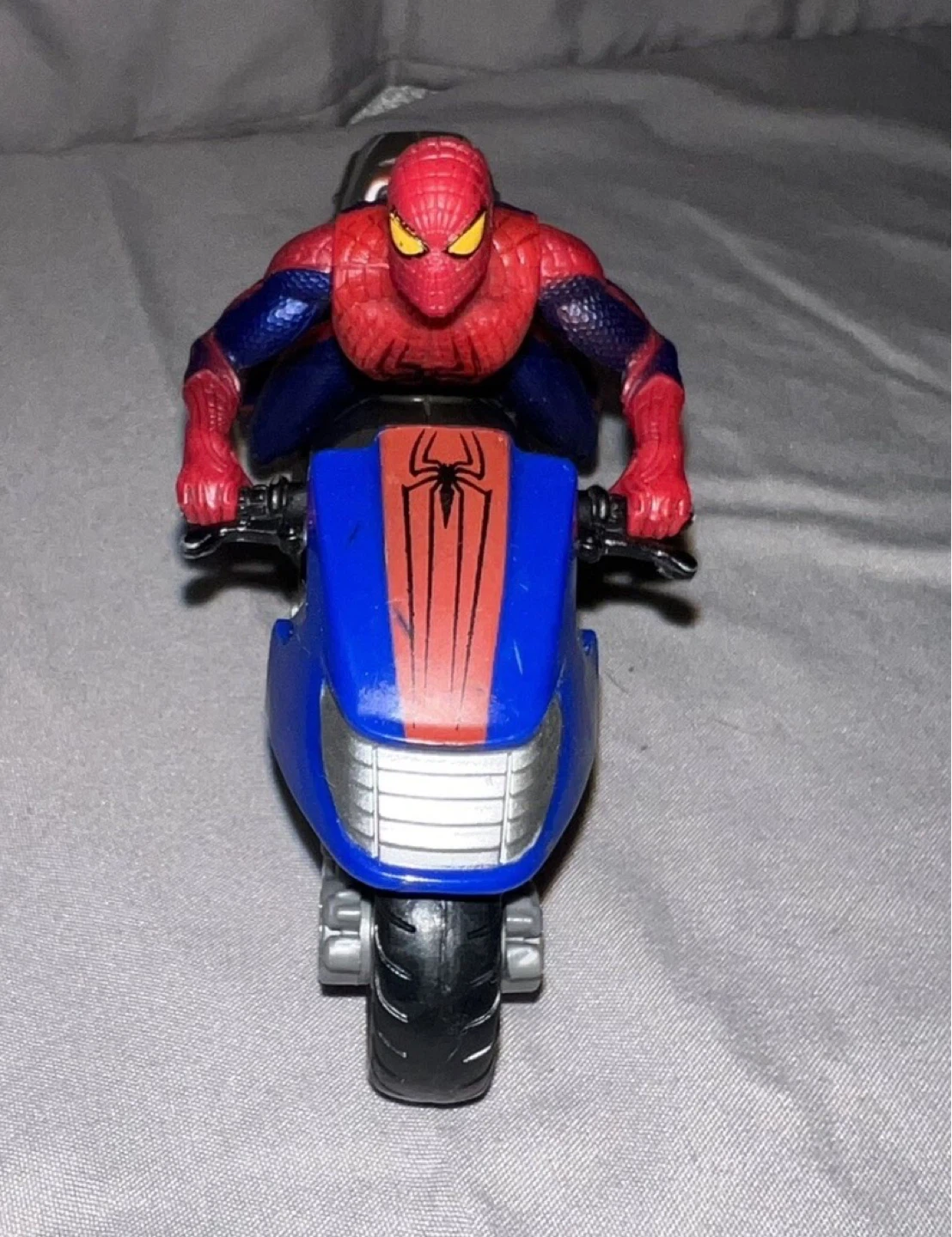 Marvel Amazing Spider-Man Zoom N Go Spider Cycle toy Hasbro 2012 - photo 2