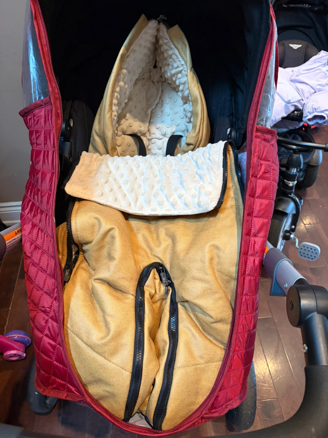 Evenflo Stroller with Car Seat and Winter Cover - photo 5
