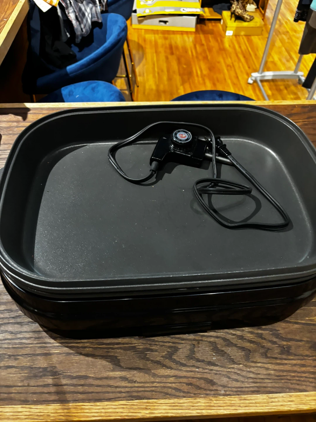 Black Electric Griddle with Glass Lid - photo 4