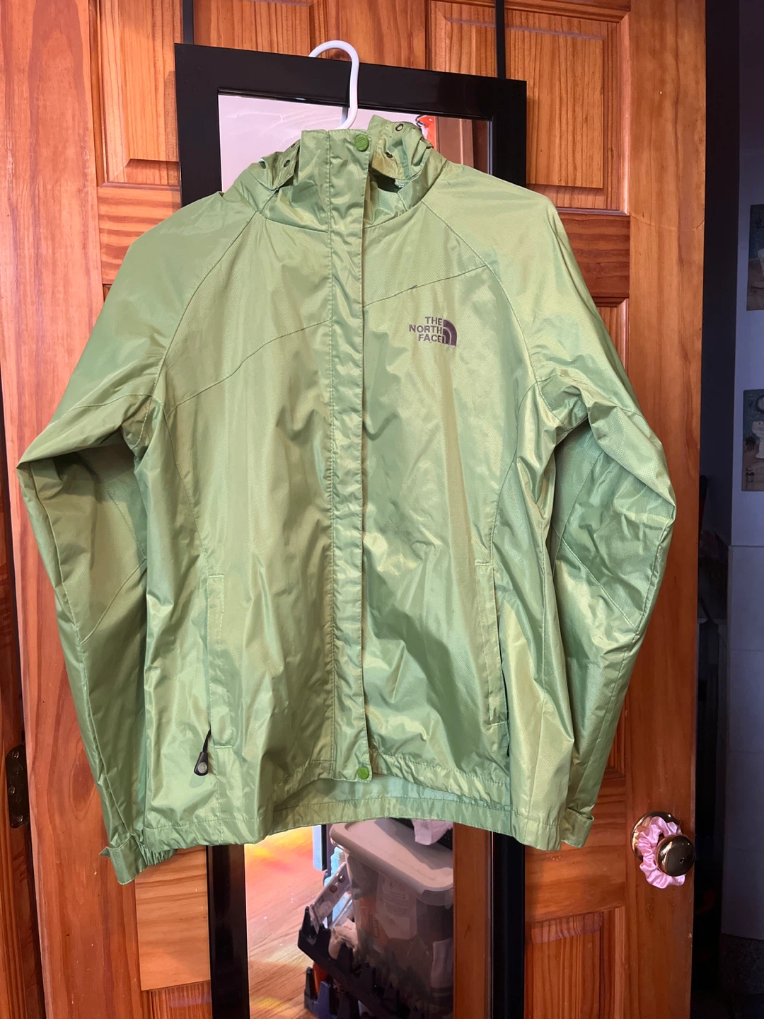 The North Face Lightweight Rain Jacket - Lime Green