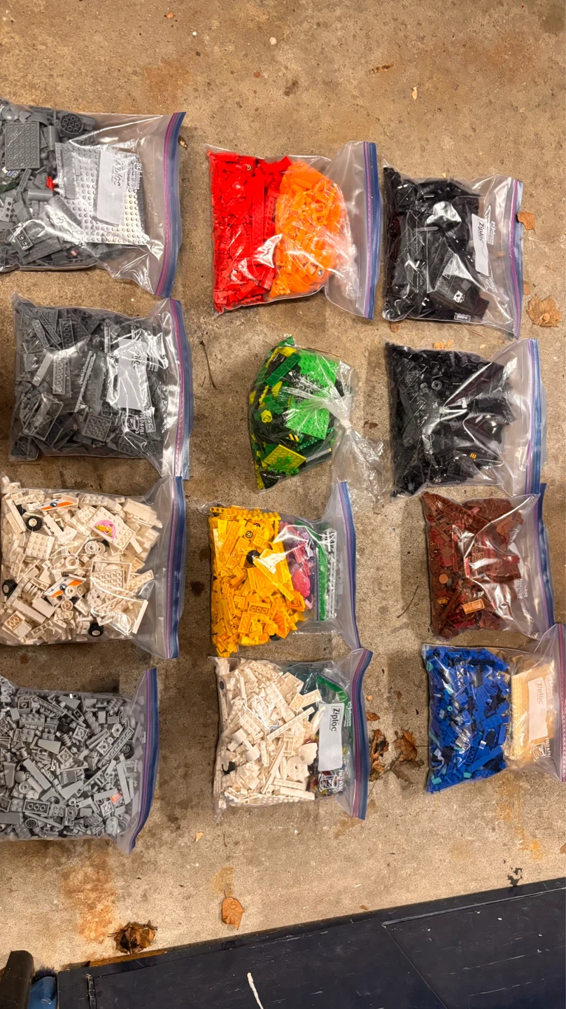 LEGO Building Blocks Assortment - Various Colours