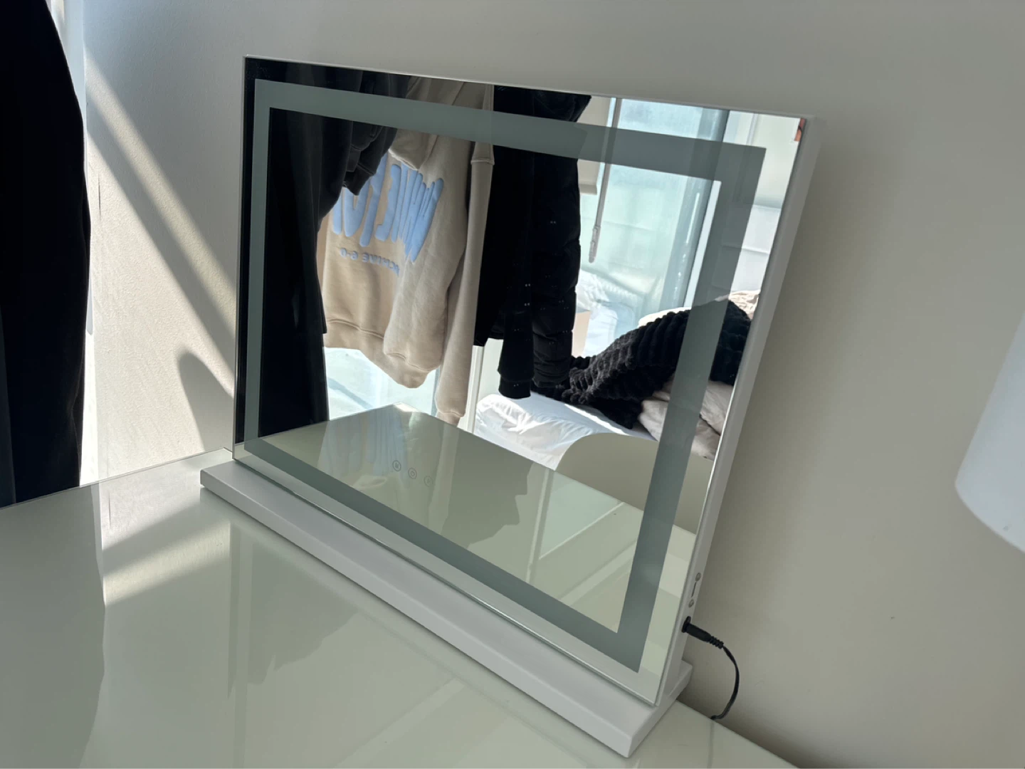 Lighted Vanity Mirror
