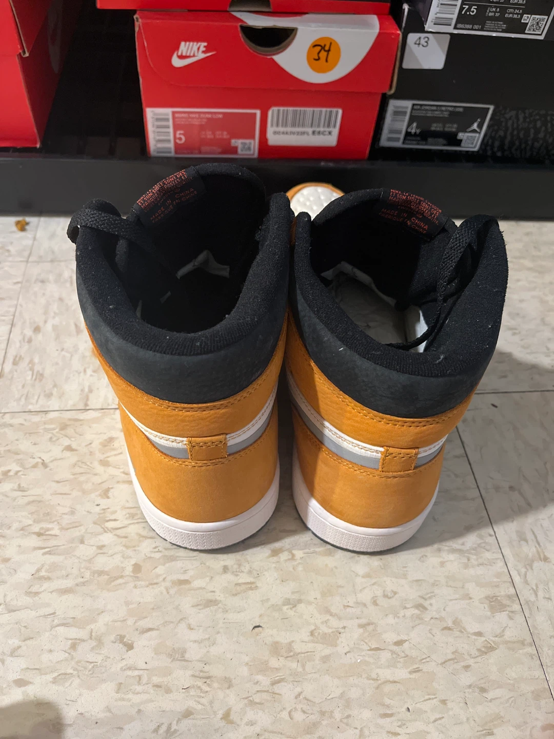 Air Jordan 1 High OG GORE-TEX "Maize" - photo 3