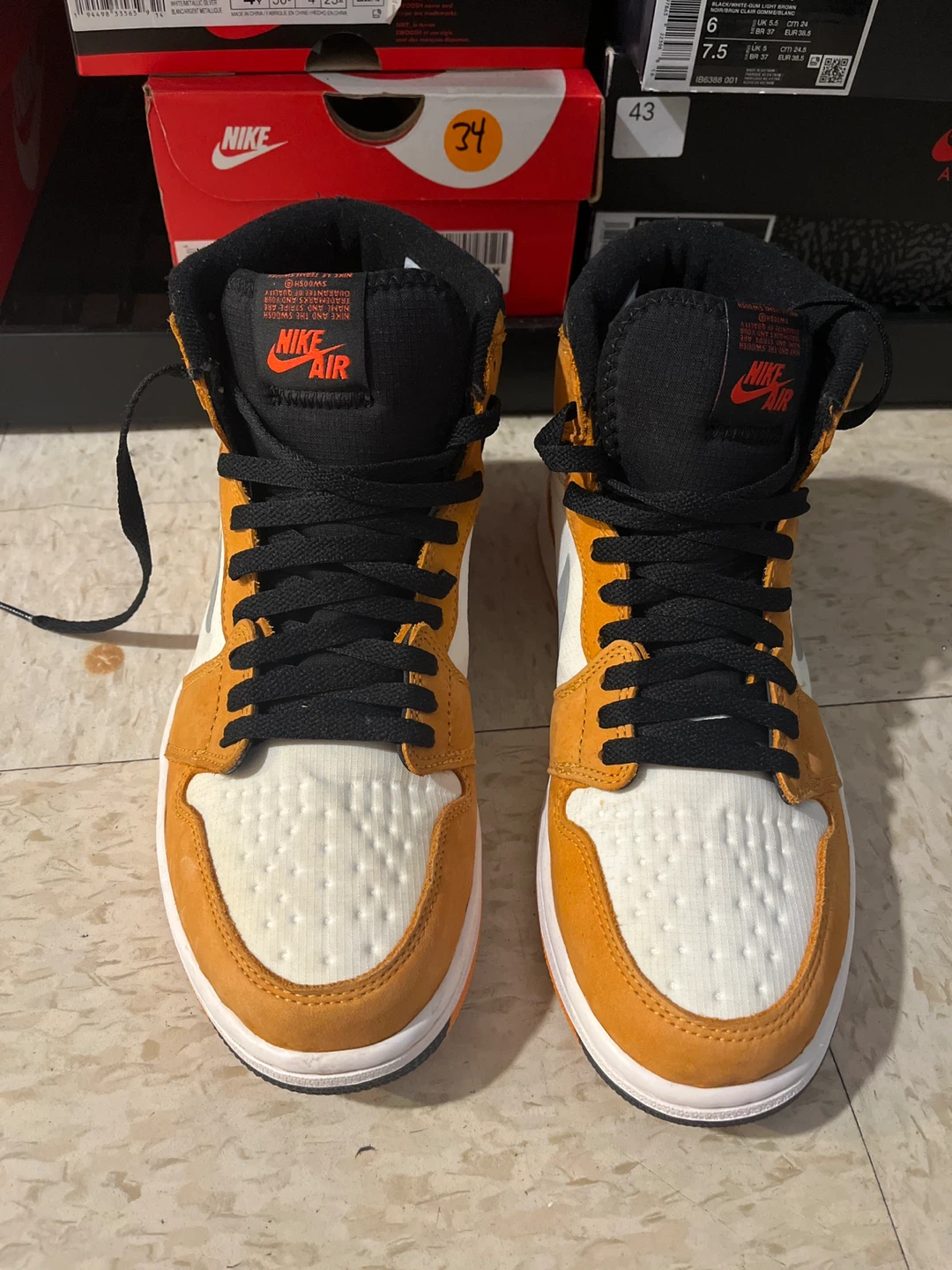 Air Jordan 1 High OG GORE-TEX "Maize"