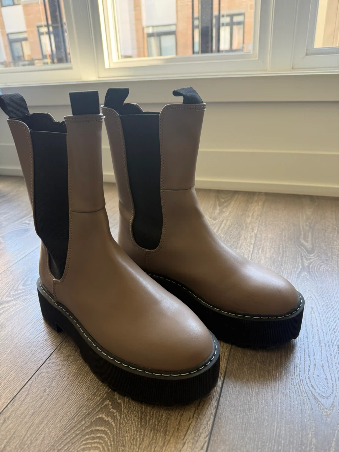 High top H&M boots - photo 3
