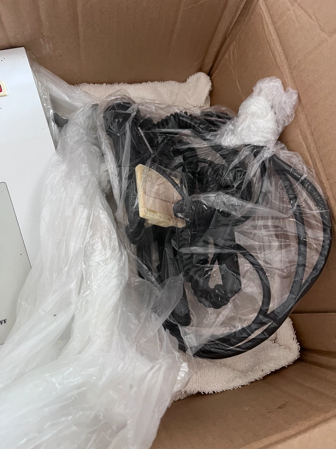 WINS W9008 Super Sonic Skin Massager - photo 2