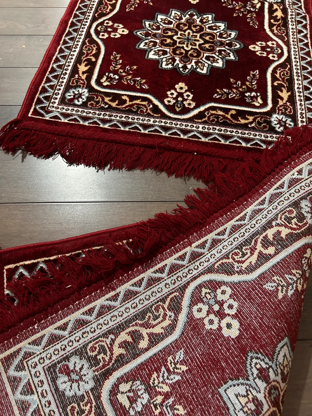 Set of 2 Red Decorative Prayer Rugs - photo 2