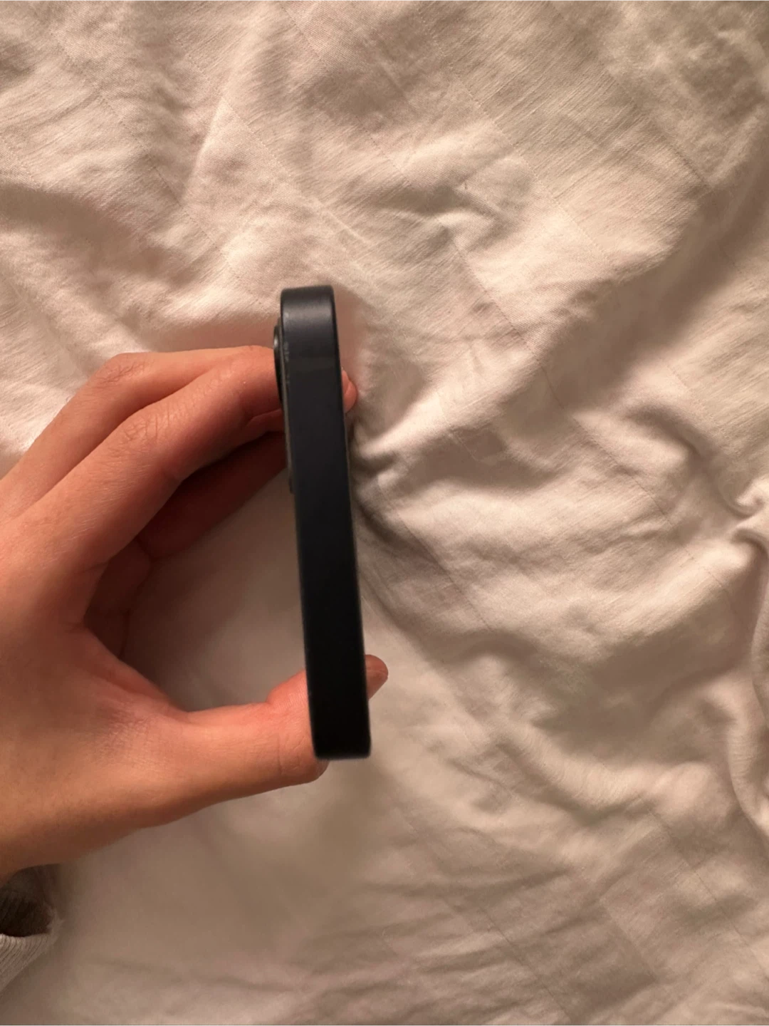 iPhone 12 Mini 128GB in Black - Case Included - photo 4