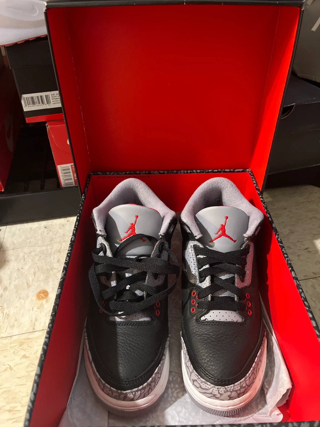 Nike Air Jordan 3 Retro (GS) Shoes - photo 3