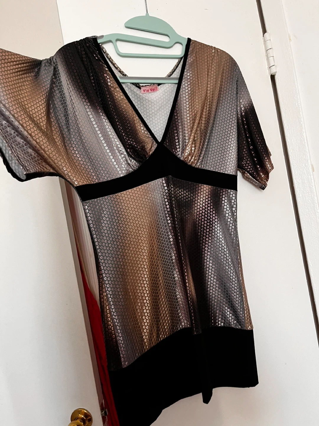 Via Val V-Neck Glitter Top size S/M - photo 5