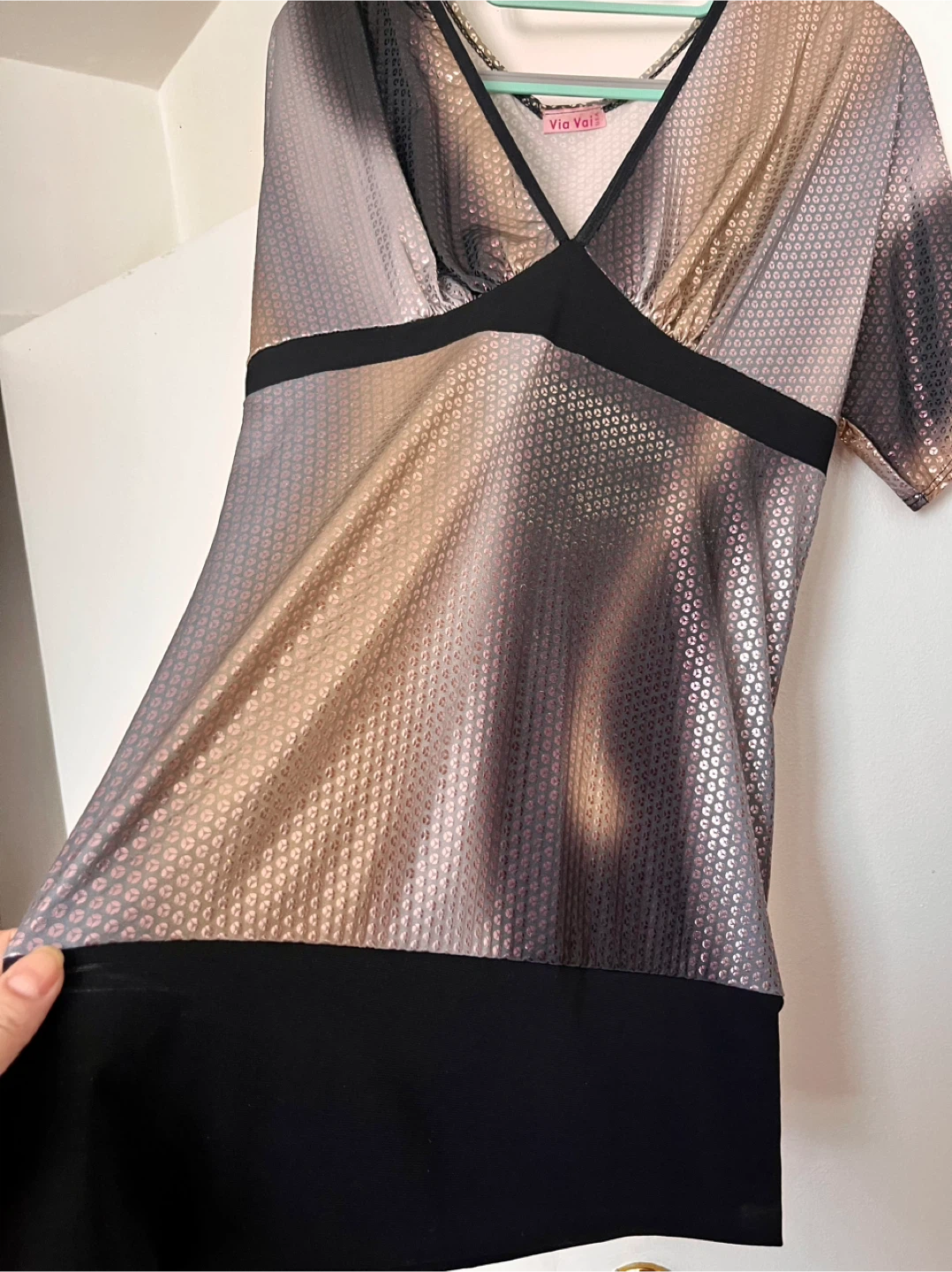 Via Val V-Neck Glitter Top size S/M - photo 2