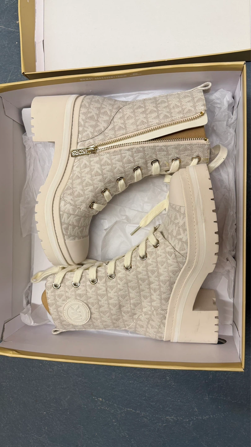 Michael Kors Women's MK Logo Lace Up Zip Boots Size 5.5 - photo 2