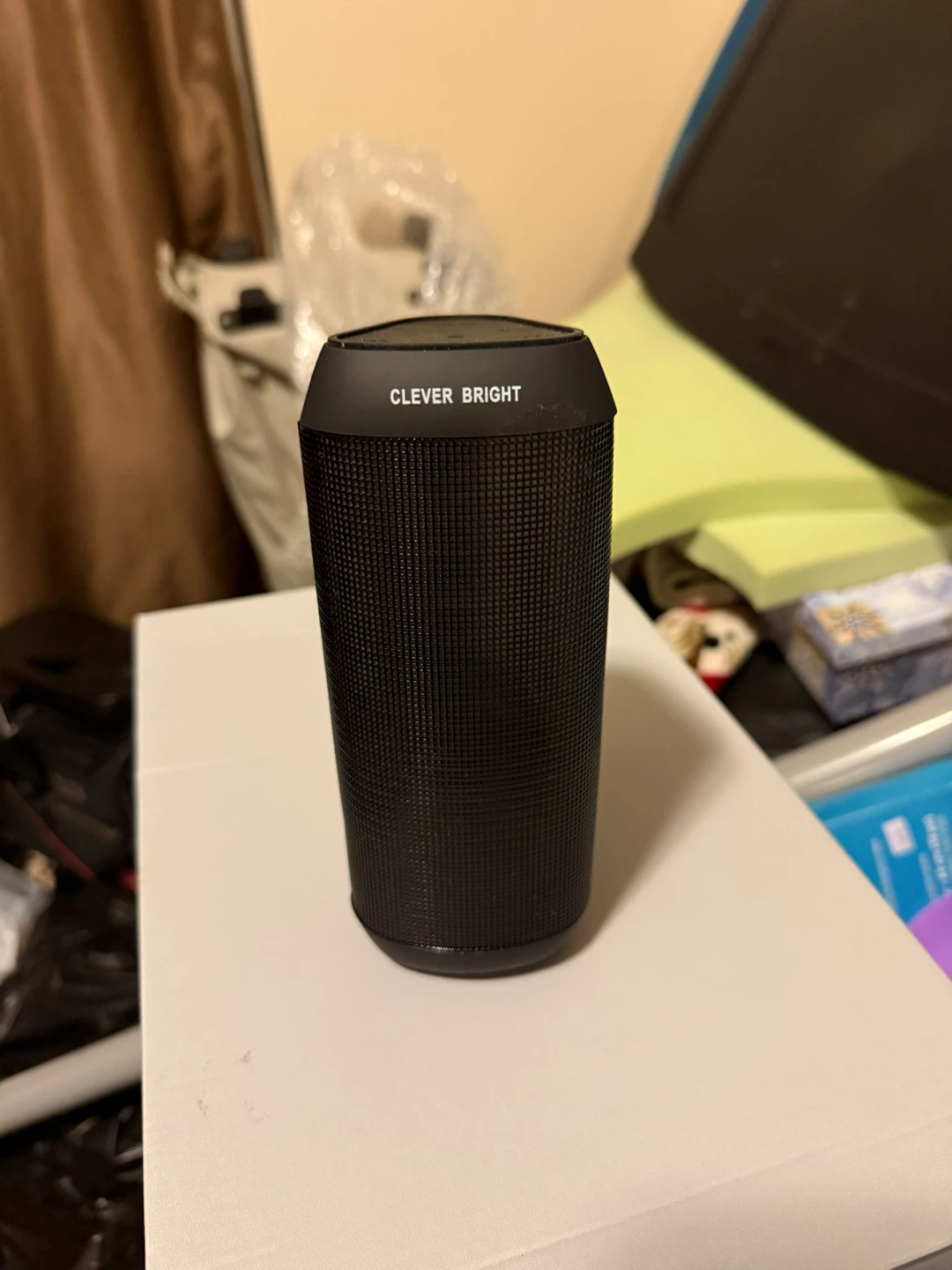 CLEVER BRIGHT Bluetooth speaker